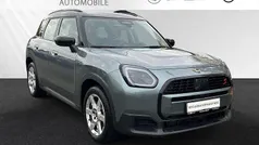 Smokey green Gebraucht 2025 Mini Countryman SUV | 34.799 € (Guter Preis)