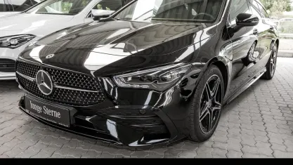Gebraucht Mercedes CLA200 AMG 163 PS (119 kW) 2024 Unilack nachtschwarz Coupé