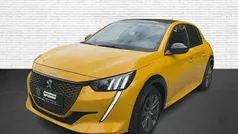 Gelb Gebraucht 2021 Peugeot e-208 GT Kleinwagen | 14.990 € (Fairer Preis)