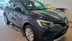 Blau Gebraucht 2024 Renault Captur Equilibre SUV | 18.999 € (Fairer Preis)