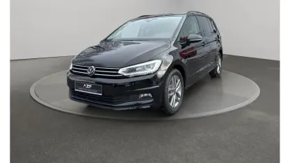 Gebraucht VW Touran Comfortline 150 PS (110 kW) 2026 Grenadillschwarz metallic Van / Kleinbus