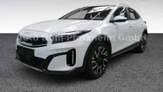 Carraraweiß (wd) Gebraucht 2024 Kia XCeed Spirit SUV | 24.750 € (Superpreis)