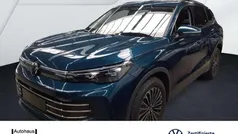 Blau Gebraucht 2024 VW Tiguan Elegance SUV | 36.790 € (Fairer Preis)