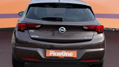 Gebraucht Opel Astra 125 PS (91 kW) 2017 Braun Limousine