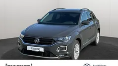 Grau Gebraucht 2022 VW T-Roc SUV | 25.555 € (Fairer Preis)