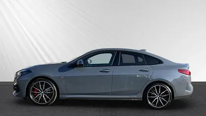 Gebraucht BMW 220 M Sport 178 PS (130 kW) 2024 Grau Coupé