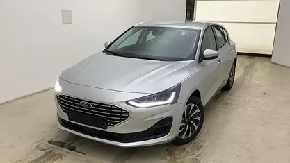 Gebraucht Ford Focus Titanium 155 PS (114 kW) 2024 Silber Limousine