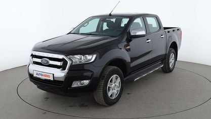 Käytetty Ford Ranger XLT 160 HP (117 kW) 2016 Musta Nouto