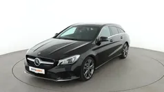 Schwarz Gebraucht 2019 Mercedes CLA200 Shooting Brake Urban Kombi | 23.590 € (Fairer Preis)