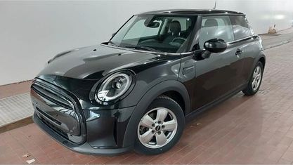 Używany Mini Cooper Special Edition 136 KM (100 kW) 2023 Czarny Hatchback