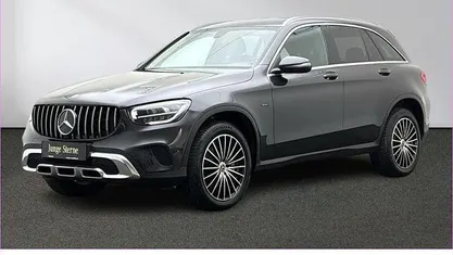 Gebraucht Mercedes GLC300e 306 PS (225 kW) 2021 Graphitgrau SUV