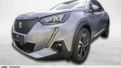 Gebraucht Peugeot 2008 Allure 131 PS (96 kW) 2021 SUV