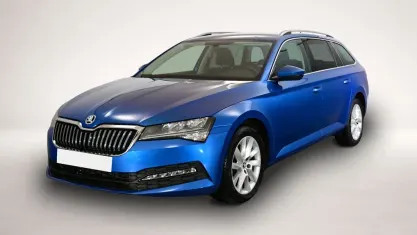 Gebraucht Skoda Superb 150 PS (110 kW) 2024 Blau Kombi