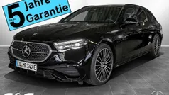 Metalliclack obsidianschwarz Gebraucht 2025 Mercedes E300 AMG Kombi | 81.899 €
