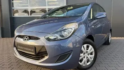 Używany Hyundai ix20 90 KM (66 kW) 2013 Niebieski Hatchback