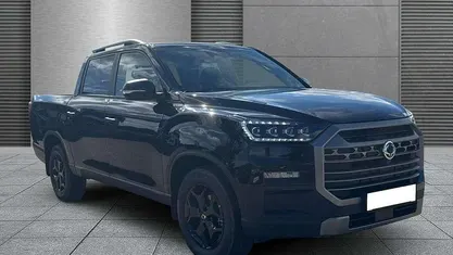 Spaceschwarz Neu 2025 Ssangyong (KGM) Musso SUV | 34.980 € (Guter Preis)