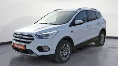 Używany Ford Kuga Titanium 150 KM (110 kW) 2018 Biały SUV