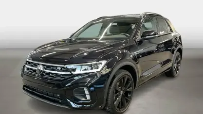 Gebraucht VW T-Roc R-line 150 PS (110 kW) 2024 Deep black perleffekt (metallic) SUV