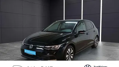 Grenadillschwarz (schwarz) Gebraucht 2024 VW Golf VIII Move Limousine | 22.990 € (Guter Preis)