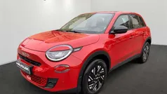 Rot Gebraucht 2024 Fiat 600 SUV | 24.970 € (Fairer Preis)