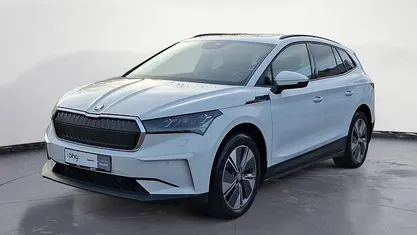 Moonweiß perleffekt Gebraucht 2021 Skoda Enyaq iV SUV | 23.880 € (Fairer Preis)