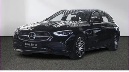 Gebraucht Mercedes C180 Avantgarde 170 PS (125 kW) 2023 Unilack schwarz Kombi