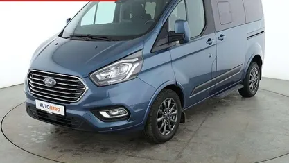 Gebraucht Ford Tourneo Trend 185 PS (136 kW) 2021 Van / Kleinbus