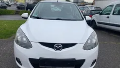 Weiß Gebraucht 2009 Mazda 2 Limousine | 2.990 € (Fairer Preis)