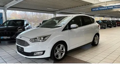 Weiss Gebraucht 2015 Ford C-MAX Titanium Van / Kleinbus | 9.981 € (Teuer)
