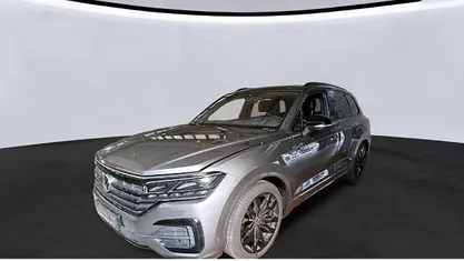 Gebraucht VW Touareg R-line 286 PS (210 kW) 2023 Grau SUV