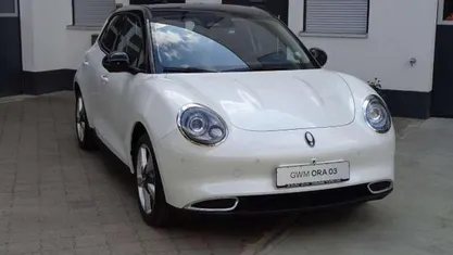 Moonlight white/starry black Neu 2025 Ora 03 Pro+ Kleinwagen | 28.990 € (Fairer Preis)