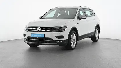 Weiss Gebraucht 2021 VW Tiguan Allspace Highline SUV | 26.960 € (Guter Preis)
