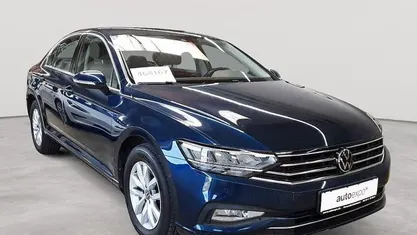 Second-hand VW Passat Business 150 CP (110 kW) 2020 Albastru Berlinǎ