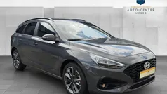 Grau Gebraucht 2024 Hyundai i30 Advantage Kombi | 23.990 € (Fairer Preis)