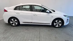 Weiß Gebraucht 2019 Hyundai Ioniq Premium Limousine | 14.990 € (Fairer Preis)