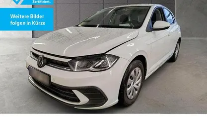 Weiß Gebraucht 2023 VW Polo Life Limousine | 16.480 € (Fairer Preis)