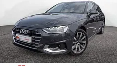 Grau Gebraucht 2023 Audi A4 Advanced Plus Kombi | 30.880 € (Superpreis)