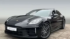 Tiefschwarzmetallic Gebraucht 2024 Porsche Panamera 4 Limousine | 117.980 € (Superpreis)