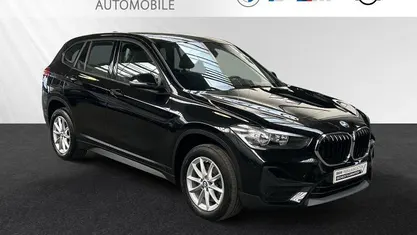 Gebraucht BMW X1 Advantage 178 PS (130 kW) 2022 Saphirschwarz metallic SUV