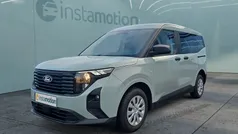 Grau Gebraucht 2024 Ford Tourneo Courier Trend Van / Kleinbus | 26.075 € (Guter Preis)