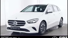 Polarweiß Gebraucht 2022 Mercedes B200 Progressive Van / Kleinbus | 30.900 € (Fairer Preis)
