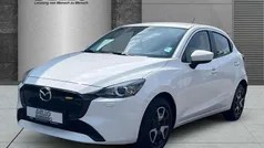 Arctic white Gebraucht 2024 Mazda 2 Center-Line Kleinwagen | 18.990 € (Fairer Preis)