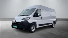 Gebraucht 2024 Opel Movano Van | 32.945 € (Fairer Preis)