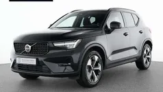 Schwarz Gebraucht 2022 Volvo XC40 Plus SUV | 34.990 € (Fairer Preis)