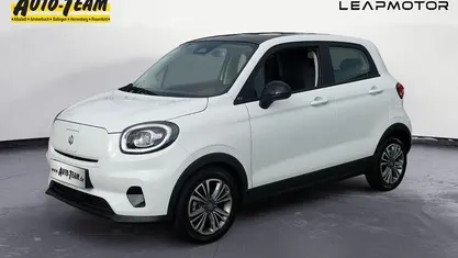 Neu Leapmotor T03 69 kW (95 PS) 2025 Weiß Kleinwagen