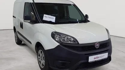 Gebraucht Fiat Doblò Basis 101 PS (74 kW) 2022 Weiß Van / Kleinbus