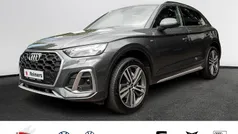 Grau Gebraucht 2022 Audi Q5 S-Line SUV | 38.990 € (Fairer Preis)