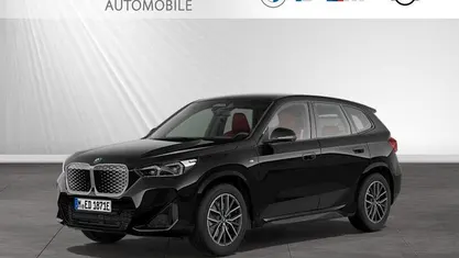 Gebraucht 2024 BMW iX1 Luxury Line SUV | 43.986 € (Fairer Preis)