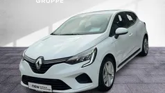 Weiß Gebraucht 2022 Renault Clio V Zen Limousine | 13.790 € (Fairer Preis)
