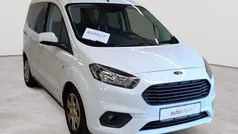 Gebraucht 2021 Ford Tourneo Courier Trend Van / Kleinbus | 12.990 € (Guter Preis)